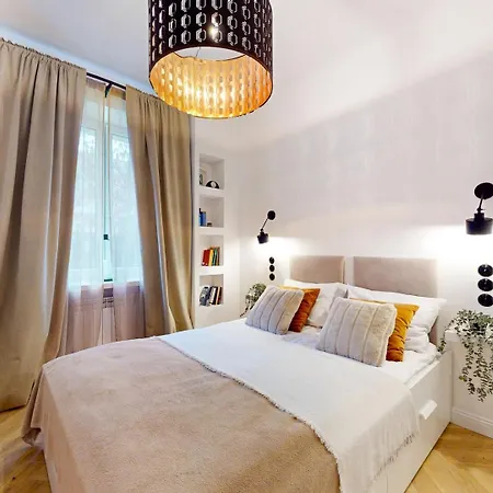 Vintage Retreat Mokotow Appartement